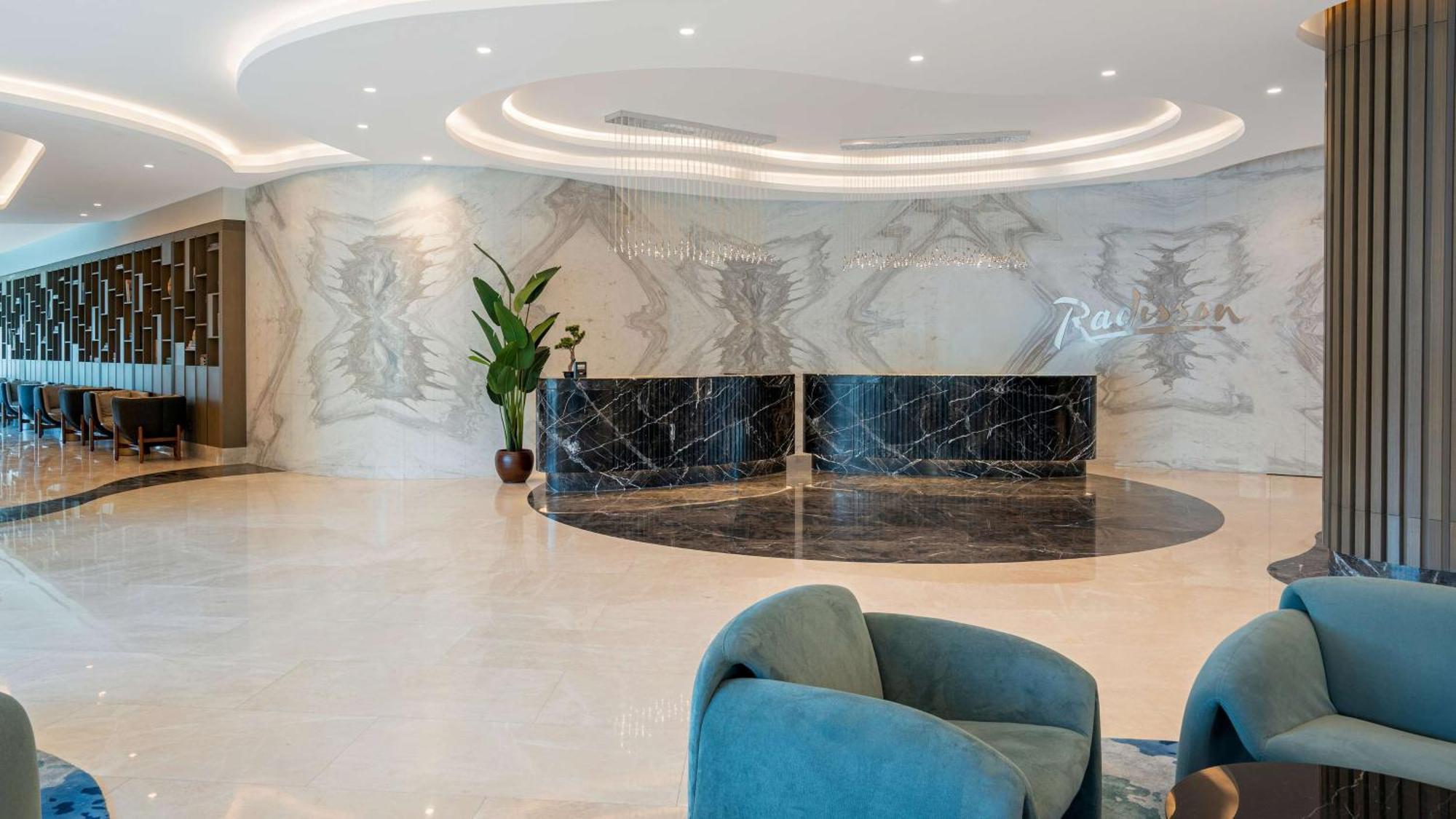 Radisson Hotel Istanbul Merter Exterior foto